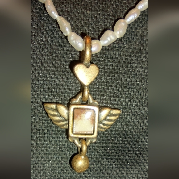 Real freshwater pearl GUESS necklace - Picture 5 of 16